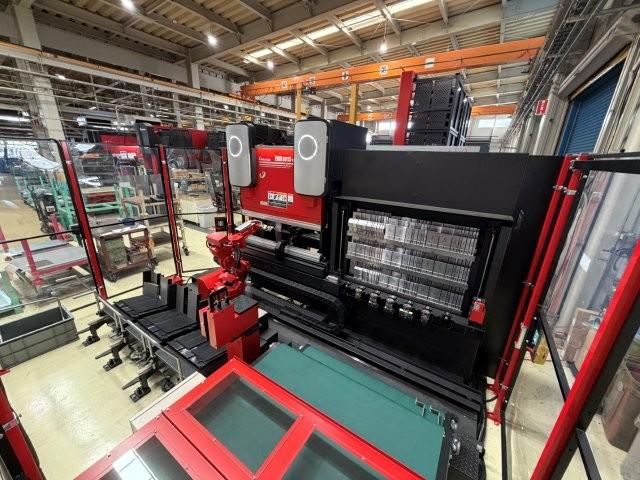 20260331-Small-　60t SIZE robotic bending machine(EGB6013ARce) .jpg